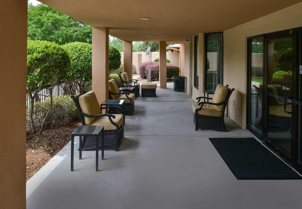 Courtyard By Marriott Columbia Northeast/Fort Jackson Area Bagian luar foto