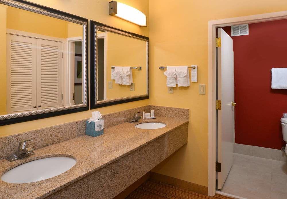 Courtyard By Marriott Columbia Northeast/Fort Jackson Area Bagian luar foto