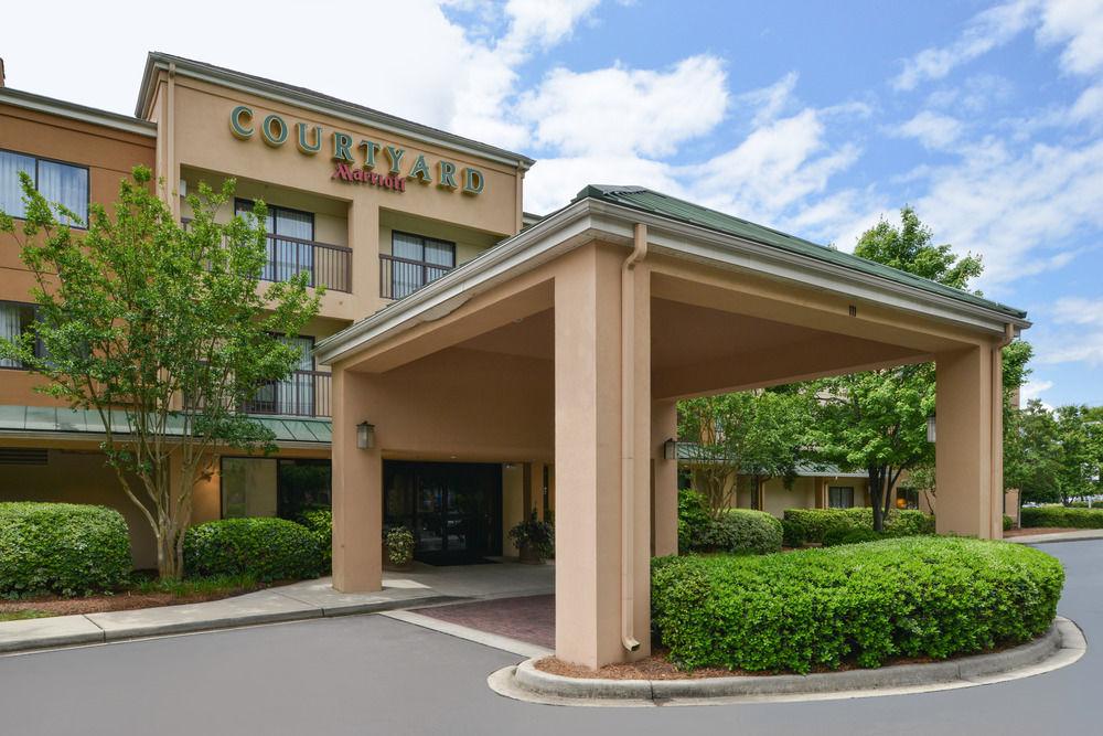 Courtyard By Marriott Columbia Northeast/Fort Jackson Area Bagian luar foto