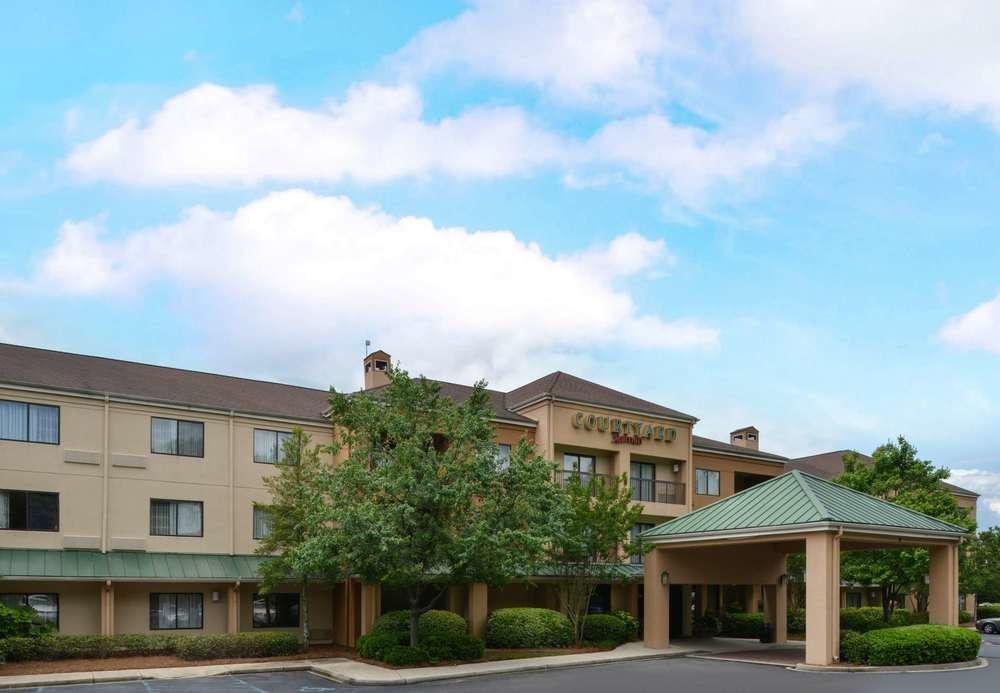 Courtyard By Marriott Columbia Northeast/Fort Jackson Area Bagian luar foto