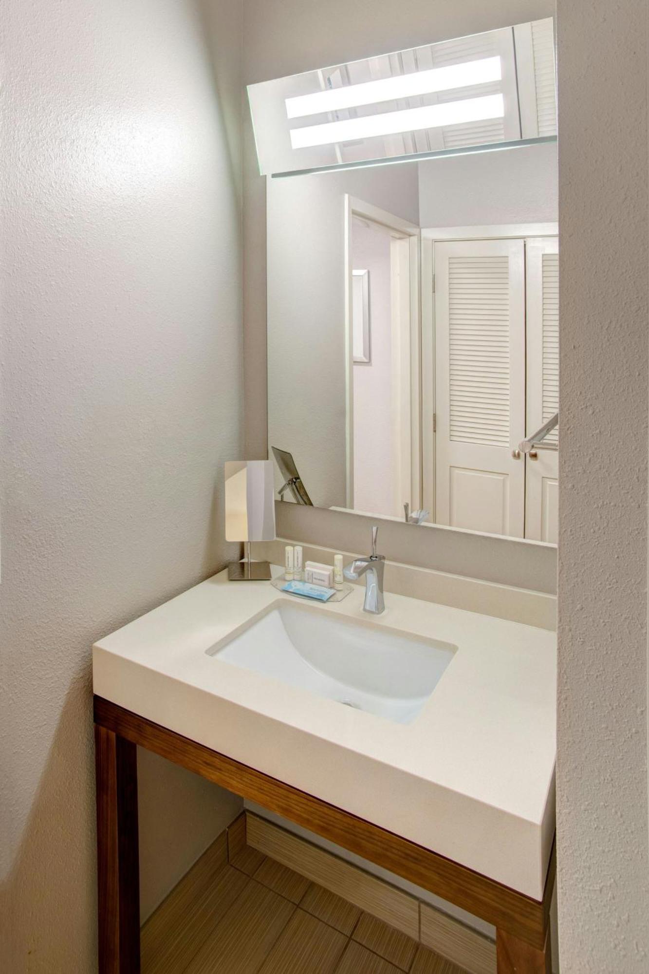 Courtyard By Marriott Columbia Northeast/Fort Jackson Area Bagian luar foto