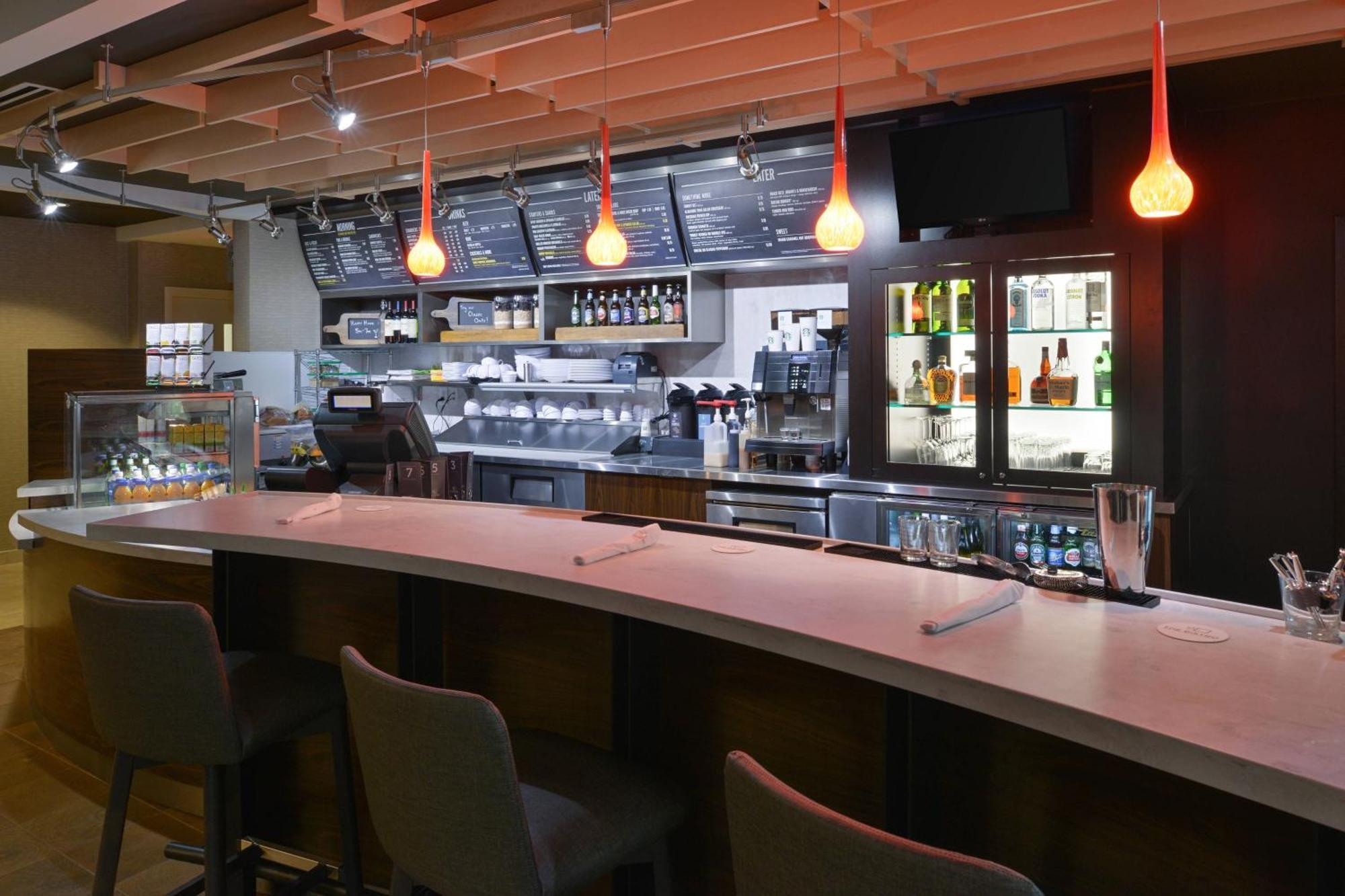 Courtyard By Marriott Columbia Northeast/Fort Jackson Area Bagian luar foto