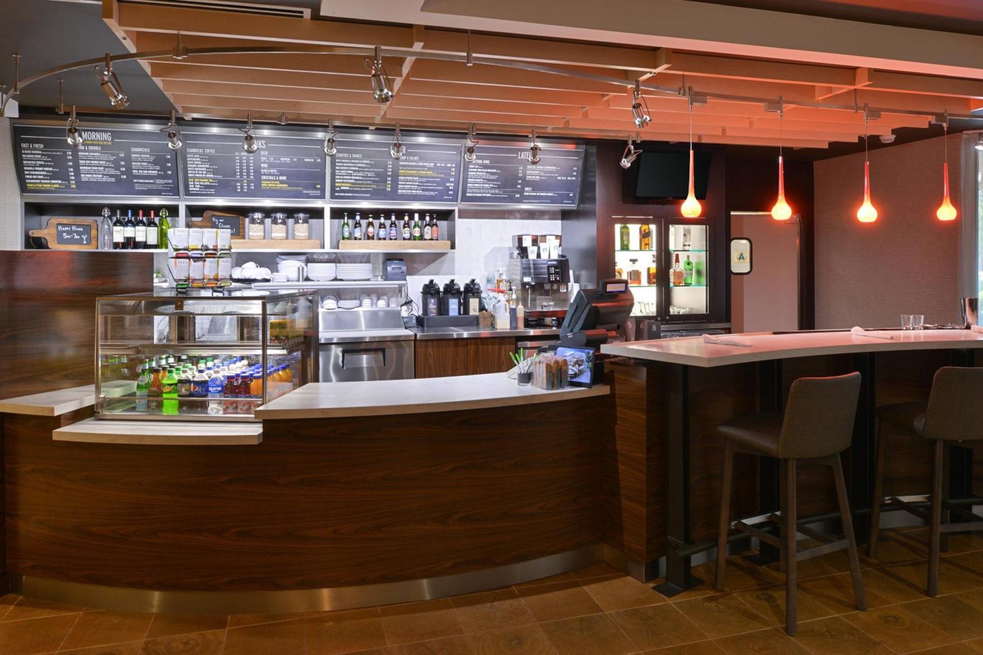 Courtyard By Marriott Columbia Northeast/Fort Jackson Area Bagian luar foto