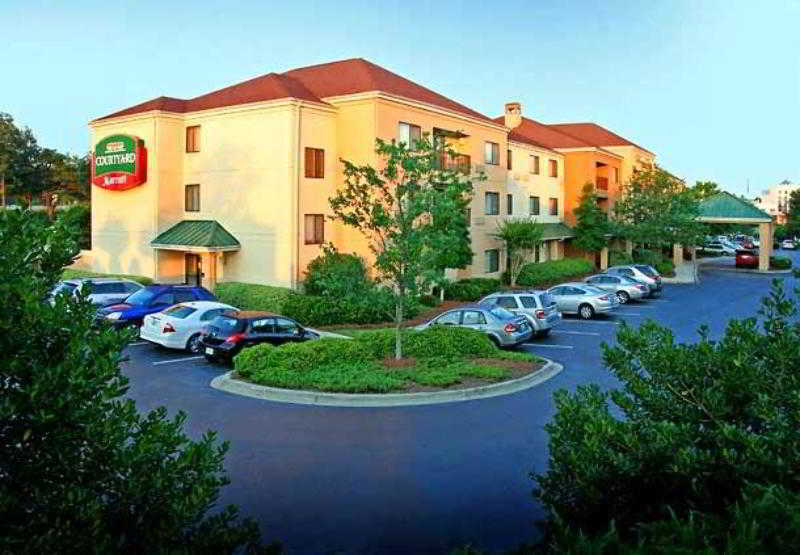 Courtyard By Marriott Columbia Northeast/Fort Jackson Area Bagian luar foto