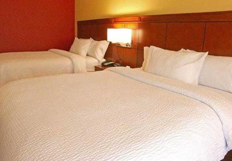 Courtyard By Marriott Columbia Northeast/Fort Jackson Area Bagian luar foto