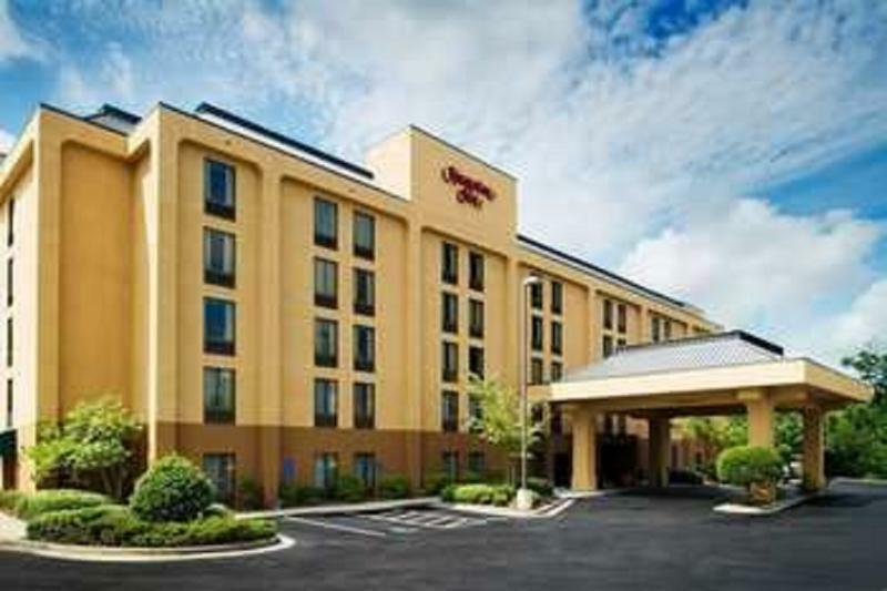Courtyard By Marriott Columbia Northeast/Fort Jackson Area Bagian luar foto